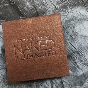 ✨NAKED ILLUMINATED POWDER✨